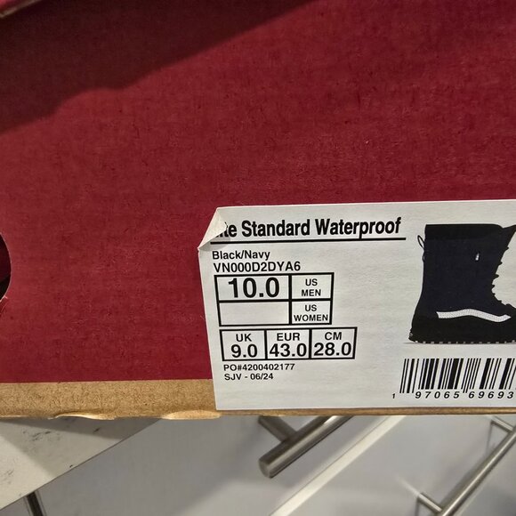 Vans Standard Snow MTE Winter Boots WATERPROOF VN000D2DYA6 MENS 10 BLACK/NAVY - Picture 10 of 14